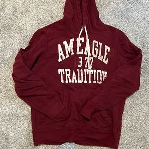 men’s American Eagle maroon vintage fit graphic hoodie sweatshirt size medium